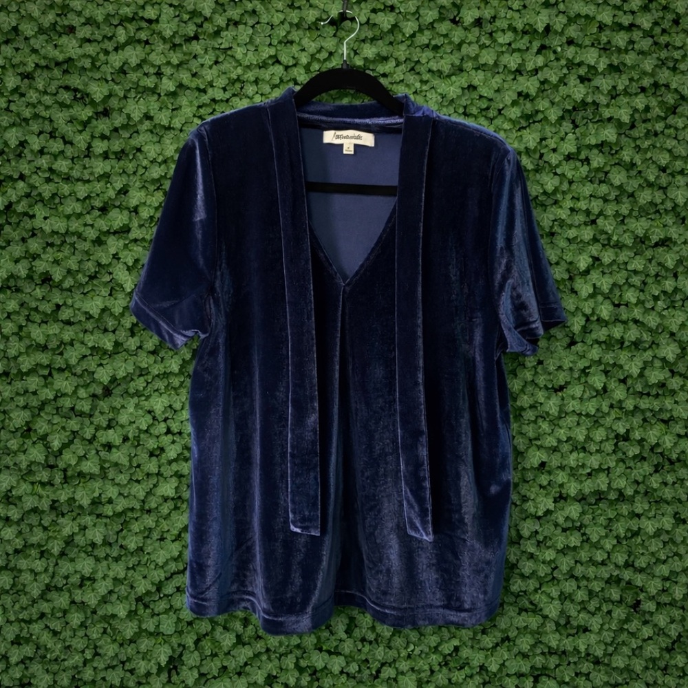 Madewell Blue Velvet V-Neck Short Sleeve Blouse w/ Tie Detail – Size M